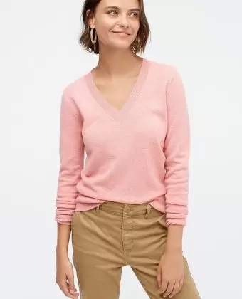 Fitted V-neck Sweater – Pink